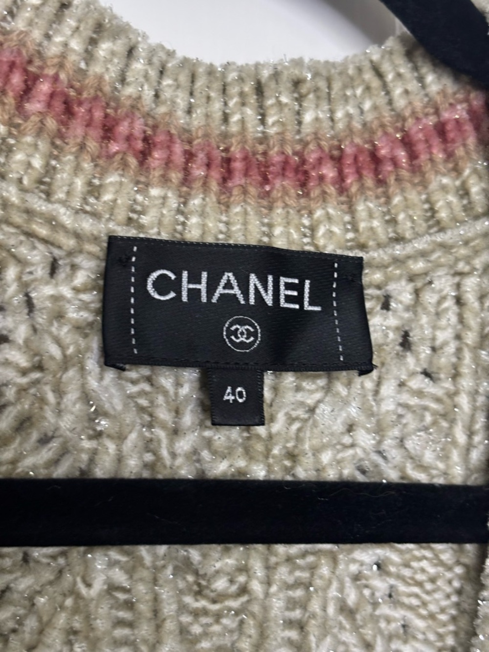 CHANEL 22FW Beige Cable Knit Vest with Pink Accent size French 40 - Picture 4 of 14